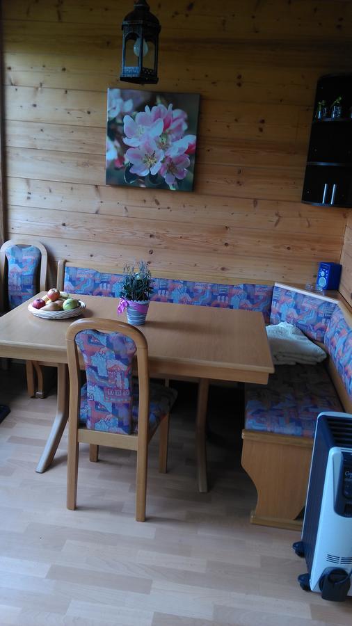 S'Husli Bed and Breakfast Embrach Eksteriør billede